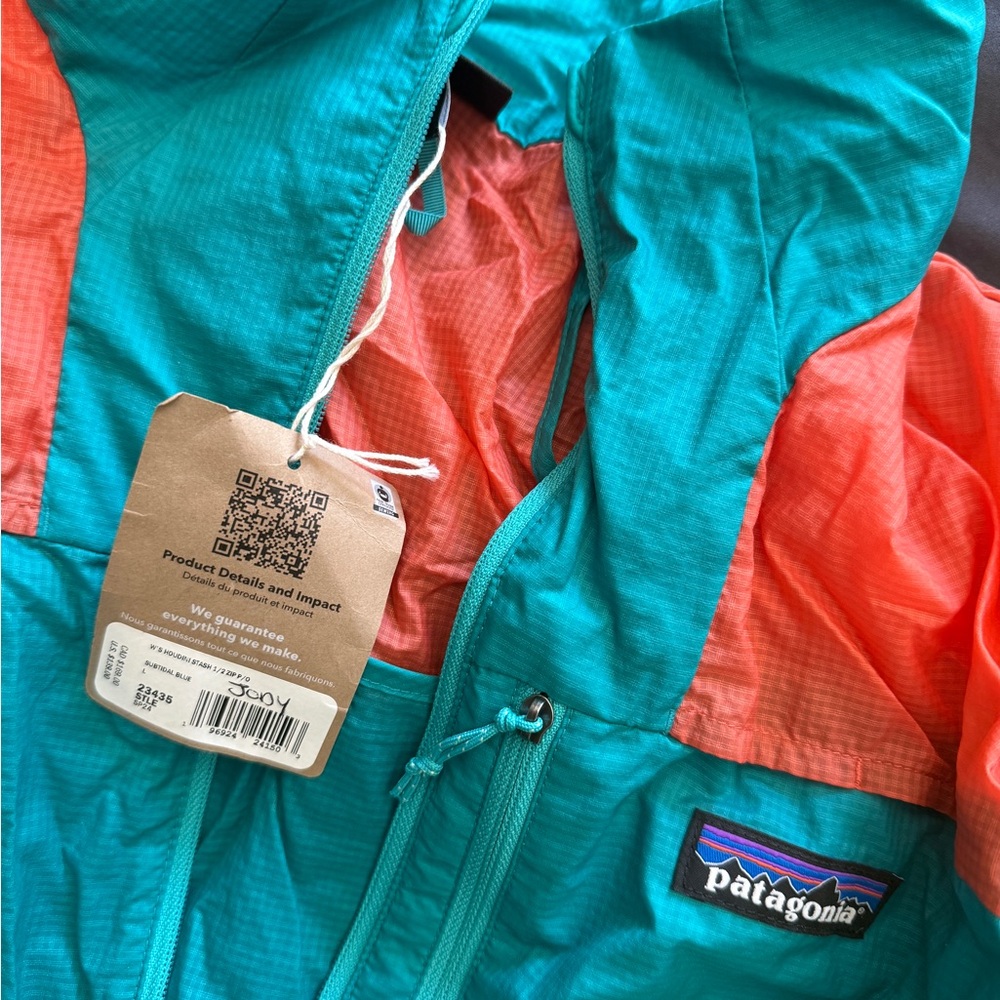 Patagonia Women’s Houdini Stash 1/2 zip pullover - Picture 4 of 4